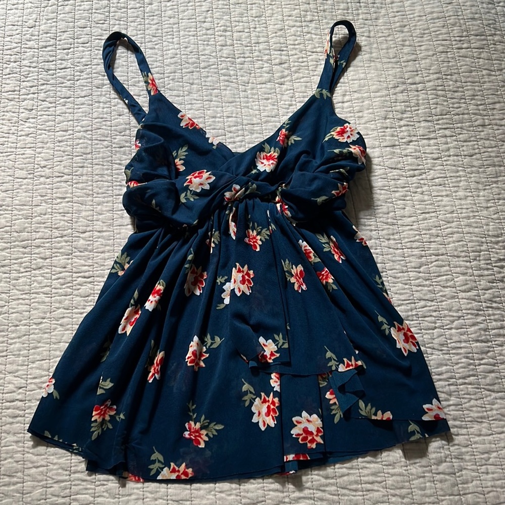 Express small floral top